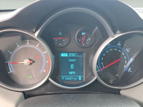 Used 2014 Chevrolet Cruze LS image 11