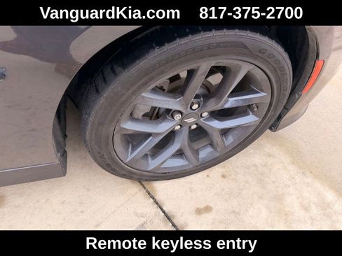 Used 2023 Dodge Charger R/T w/ Blacktop Package image 11