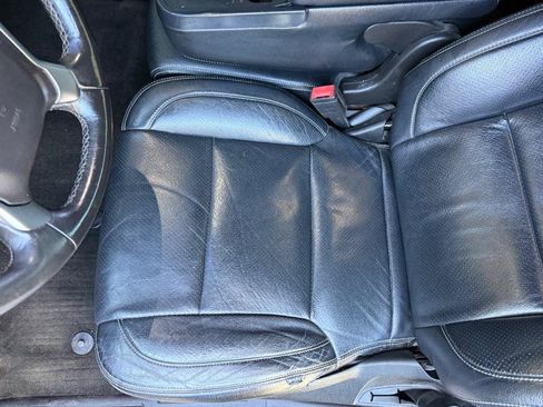 Used 2018 Chevrolet Silverado 1500 LT w/ All Star Edition RWD image 25