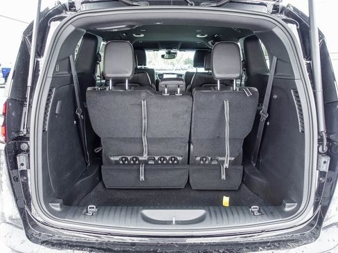 New 2026 Chrysler Pacifica Select image 23