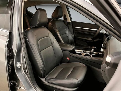 Used 2023 Nissan Altima 2.5 SL image 29