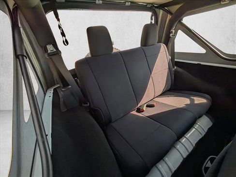 Used 2018 Jeep Wrangler Sport image 18