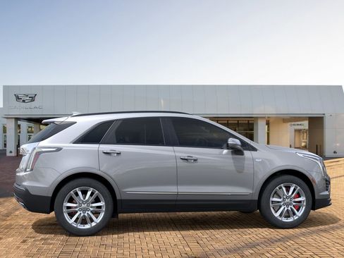 New 2025 Cadillac XT5 Sportv image 5