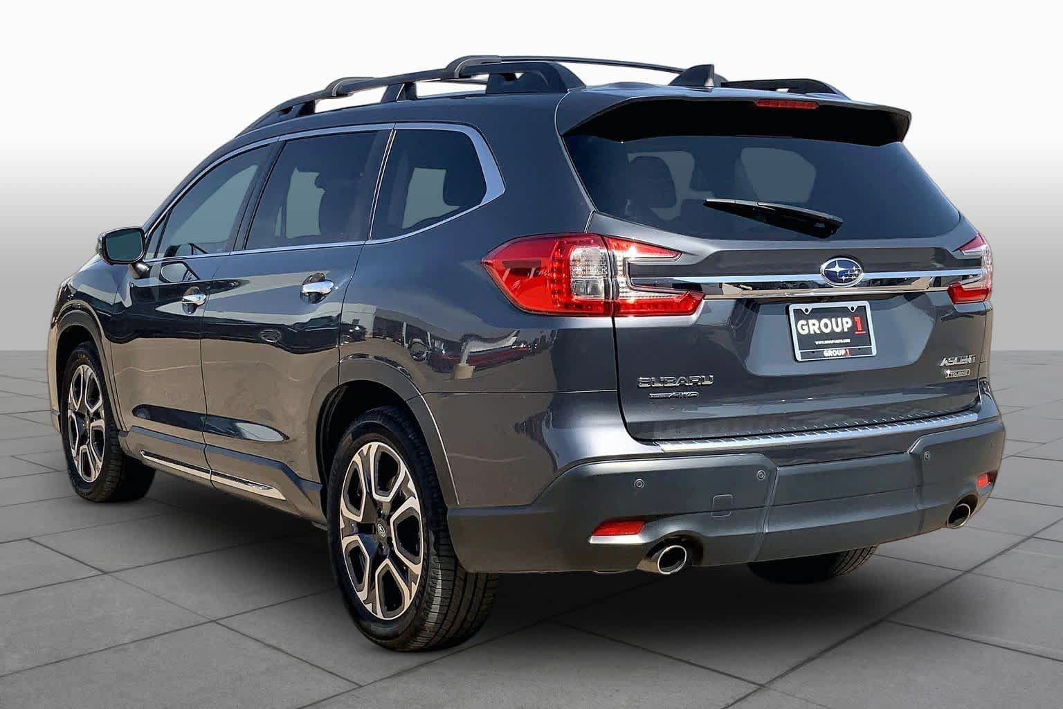 Used 2023 Subaru Ascent Touring AWD/4WD image 10