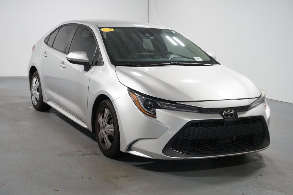 Used 2021 Toyota Corolla LE FWD image 3