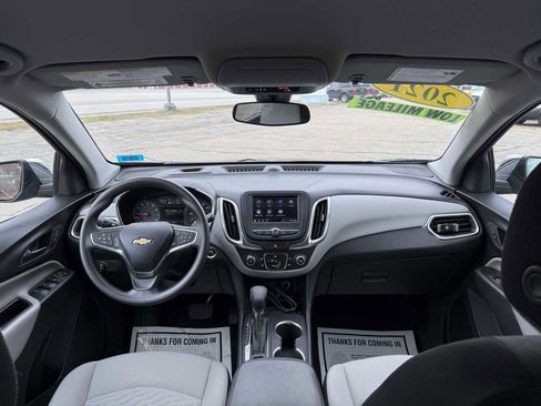 Used 2021 Chevrolet Equinox LS w/ LPO, Chrome Package image 14