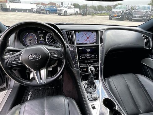 Used 2017 INFINITI Q60 3.0t Sport image 15
