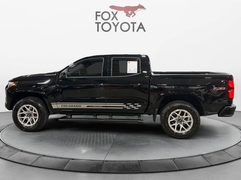 Used 2026 Chevrolet Colorado Z71 w/ Technology Package AWD/4WD image 3