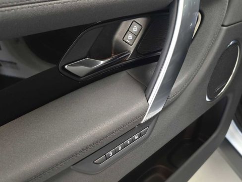 Certified 2025 Land Rover Discovery Sport S image 23