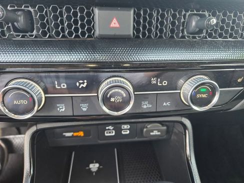 Used 2024 Honda CR-V EX-L image 17