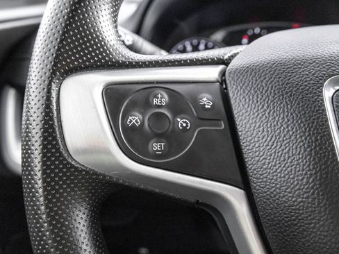Used 2024 GMC Terrain SLE AWD/4WD image 23