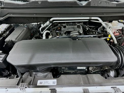 New 2026 GMC Canyon Elevation w/ Convenience Package image 31