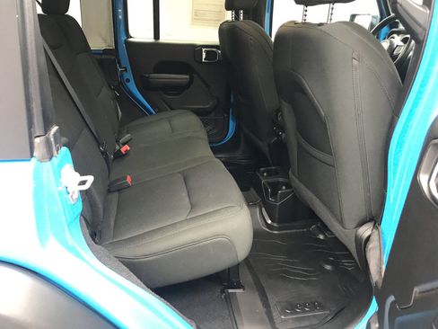 Used 2021 Jeep Wrangler Unlimited Sport image 16