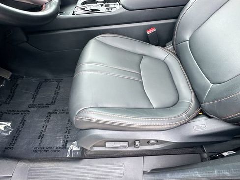 Certified 2024 Honda Pilot TrailSport image 23