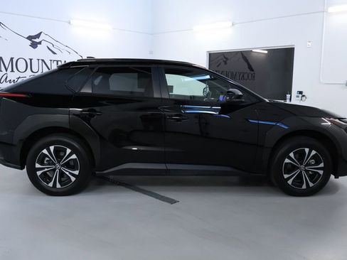 Used 2024 Toyota bZ4X XLE image 8