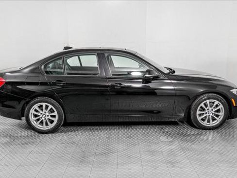 Used 2016 BMW 320i xDrive Sedan image 9