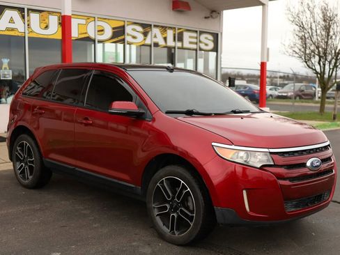 Used 2014 Ford Edge SEL w/ Equipment Group 205A image 3
