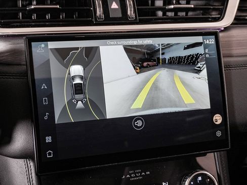 Used 2022 Jaguar F-PACE S image 23