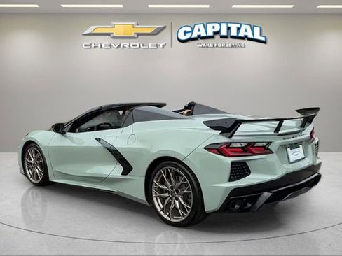 Used 2024 Chevrolet Corvette Stingray Preferred Conv w/ Battery Protection Package RWD image 4