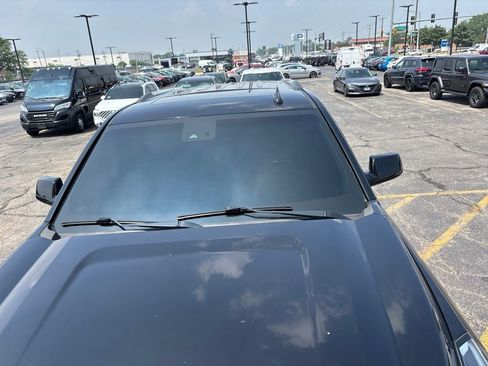 Used 2016 GMC Yukon Denali AWD/4WD image 5