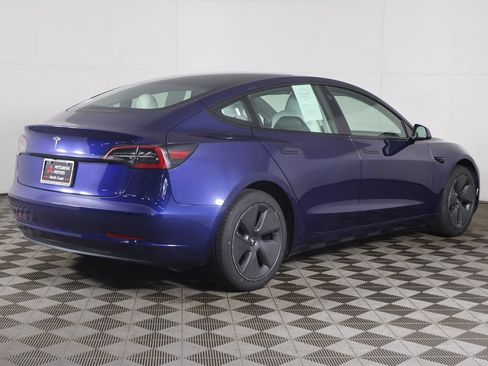 Used 2023 Tesla Model 3 Standard Range RWD image 10