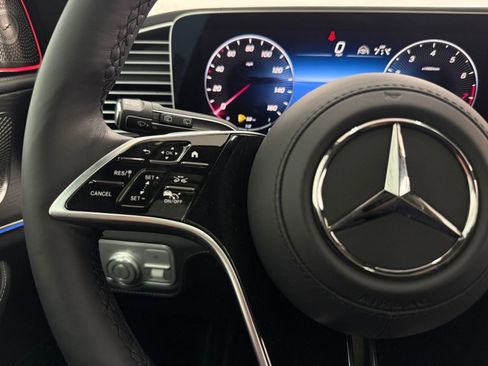 New 2026 Mercedes-Benz Maybach GLS 600 4MATIC image 15