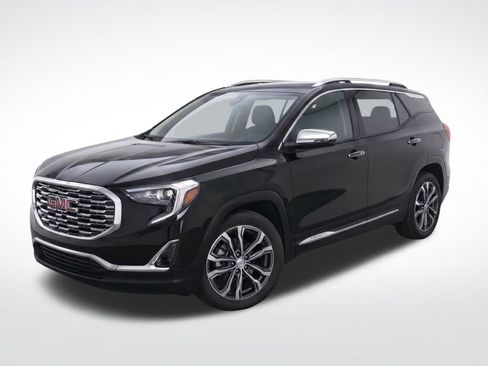 Certified 2019 GMC Terrain Denali w/ Driver Alert Package II AWD/4WD image 2