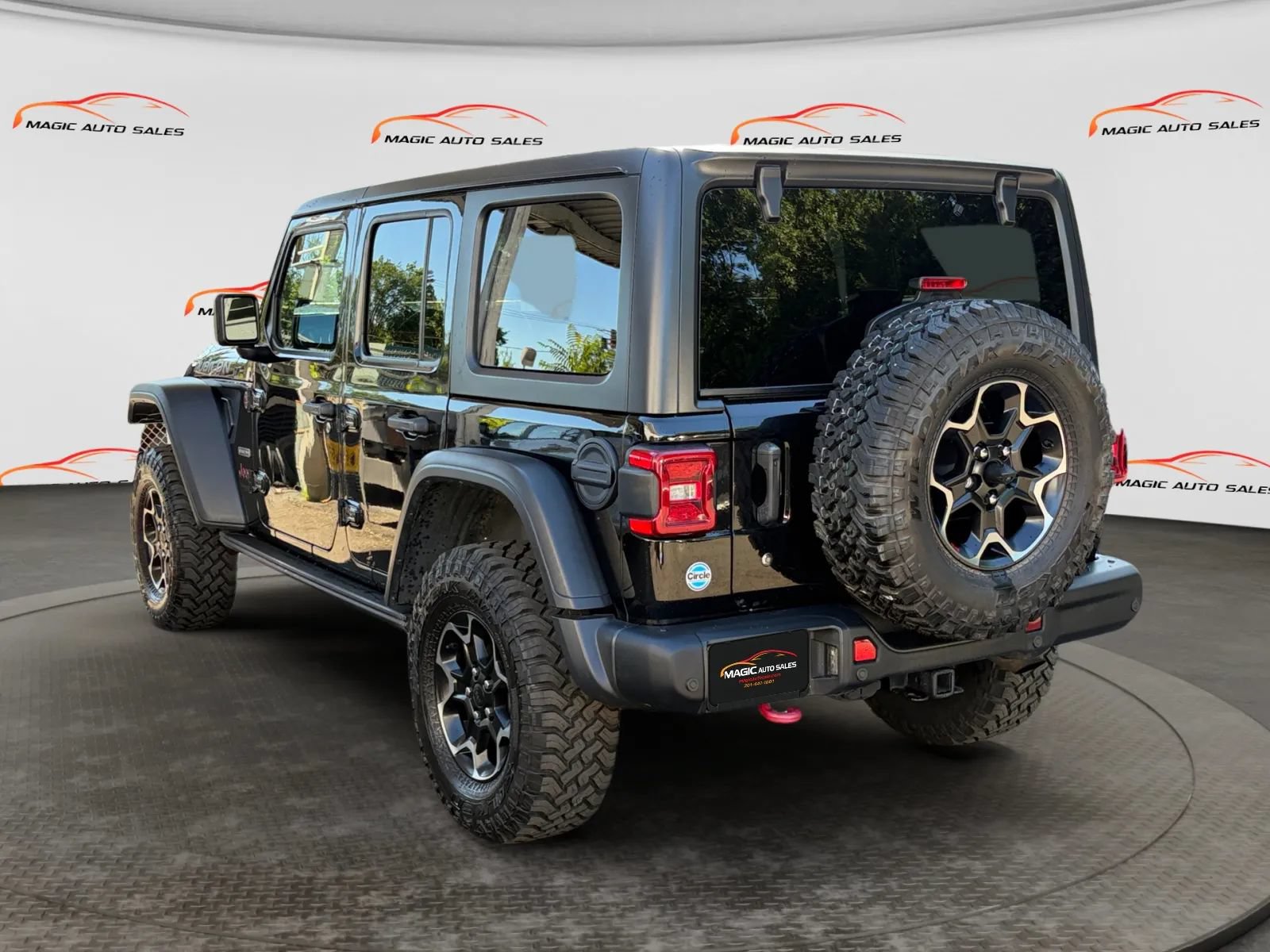Used 2020 Jeep Wrangler Unlimited Rubicon w/ Quick Order Package 28Y Recon AWD/4WD image 8