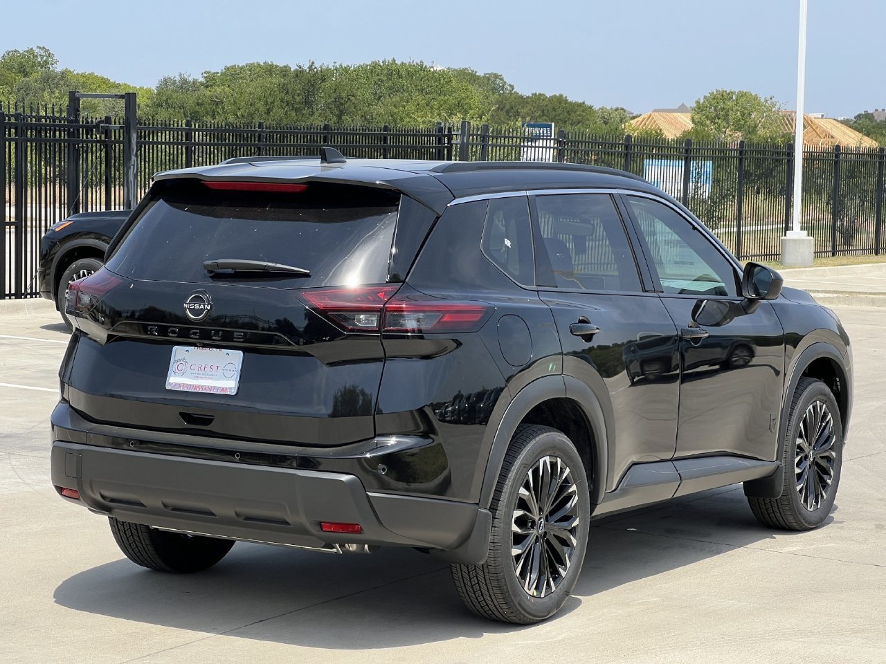 New 2026 Nissan Rogue Dark Armor FWD image 4