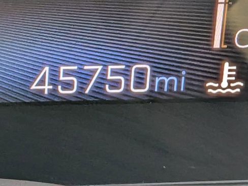 Used 2024 Chevrolet TrailBlazer LT image 36