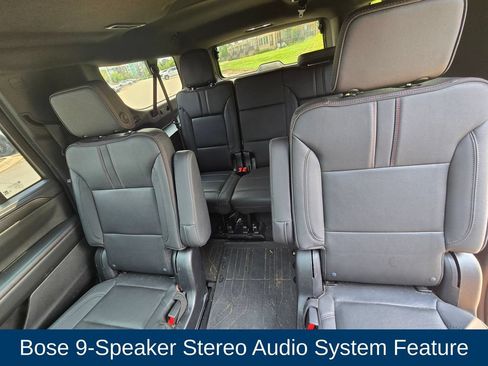 Used 2023 Chevrolet Suburban RST w/ Sport Performance Package AWD/4WD image 12