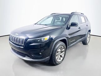 Used 2022 Jeep Cherokee Latitude Lux w/ Sun & Sound Group AWD/4WD video 3