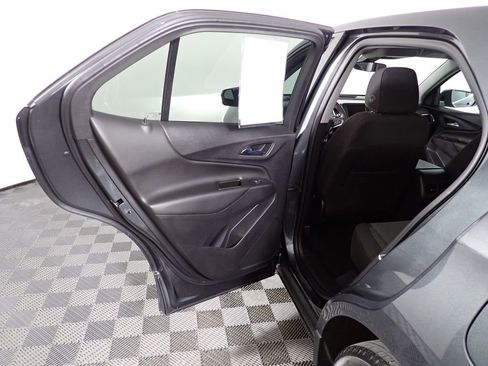 Used 2021 Chevrolet Equinox LT image 29