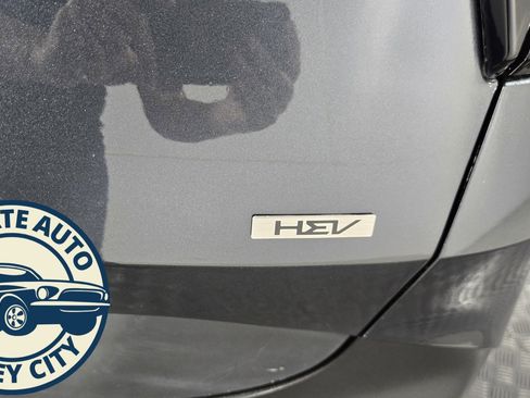 Used 2023 Kia Sportage EX w/ EX Premium Package image 31