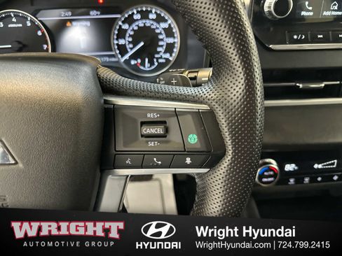 Used 2024 Mitsubishi Outlander SE image 21