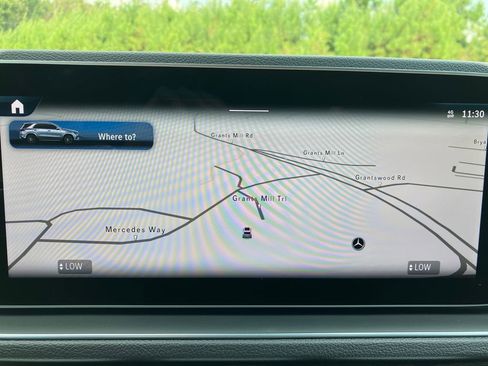 Used 2025 Mercedes-Benz GLE 350 4MATIC image 10