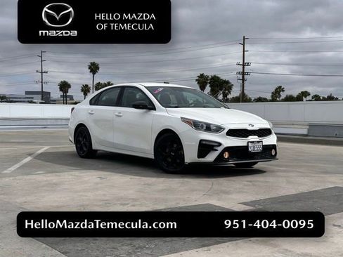 Used 2020 Kia Forte LXS FWD image 1