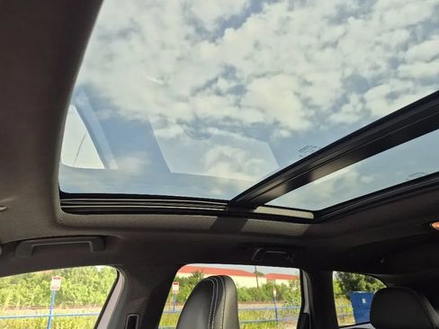 Used 2015 Volvo XC60 T6 Platinum FWD image 24