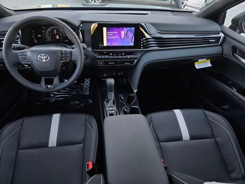 Certified 2026 Toyota Camry SE w/ Convenience Package FWD image 13