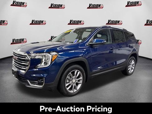 Used 2022 GMC Terrain SLT AWD/4WD image 1