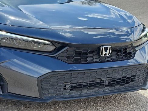 Used 2025 Honda Civic Sport image 7
