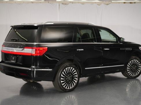 Used 2019 Lincoln Navigator Black Label image 10
