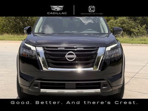 Used 2025 Nissan Pathfinder SV FWD image 7