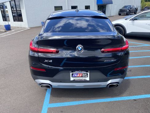 Used 2022 BMW X4 xDrive30i w/ Premium Package image 4