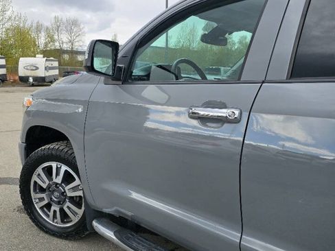 Used 2018 Toyota Tundra Platinum AWD/4WD image 7