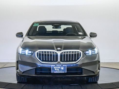 Used 2026 BMW 530i RWD image 7