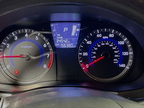 Used 2012 Hyundai Accent GS image 21