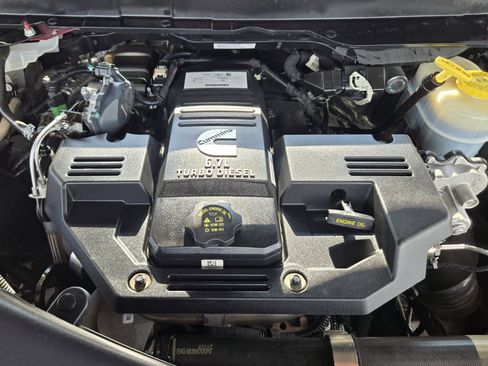 Used 2022 RAM 3500 Laramie AWD/4WD image 32