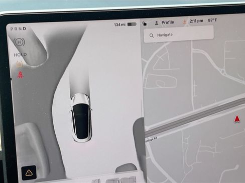 Used 2023 Tesla Model 3 Standard Range RWD image 12