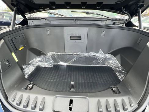 New 2025 Ford F150 Lightning Flash image 27